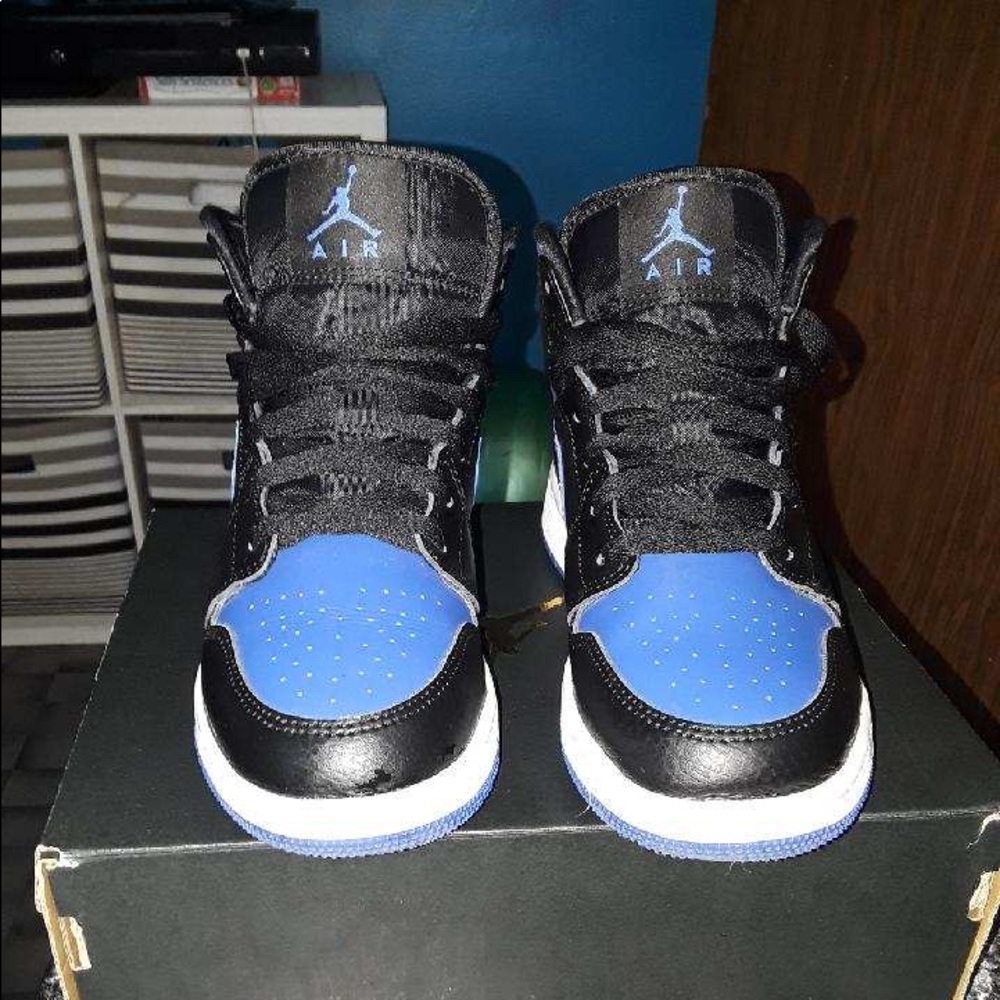 Air Jordan 1 MID (GS)